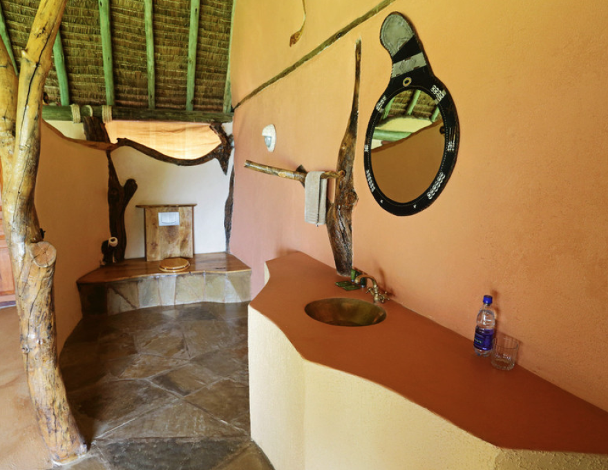 Tumbili Cliff Lodge 4