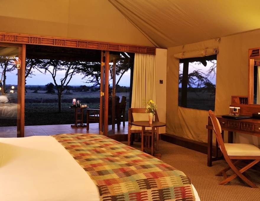 Sweetwaters Serena Safari Camp
