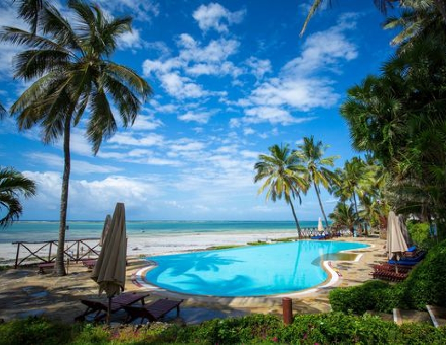 Voyager Beach Resort