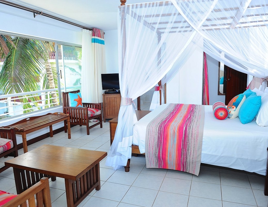 Voyager Beach Resort 4