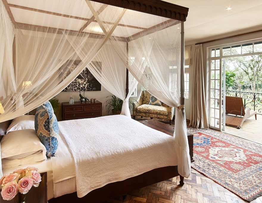 Giraffe Manor 9