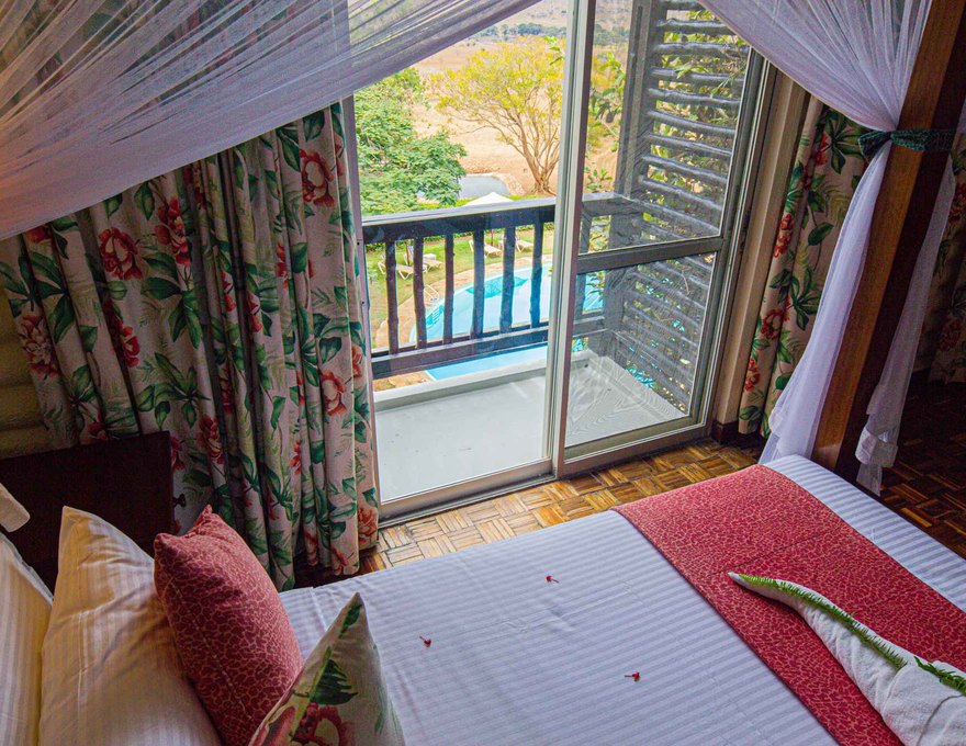Taita Hills Safari Resort & Spa 4